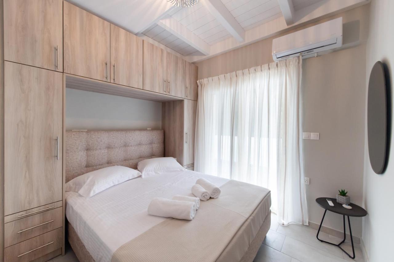 Bianco Stylish Maisonette Nikiana Esterno foto